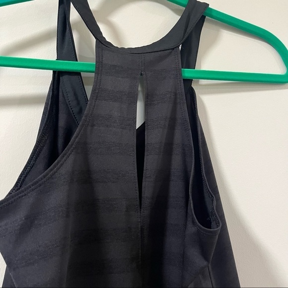 Old Navy Active Wear Size Small Tank Top Black - Picture 6 of 14
